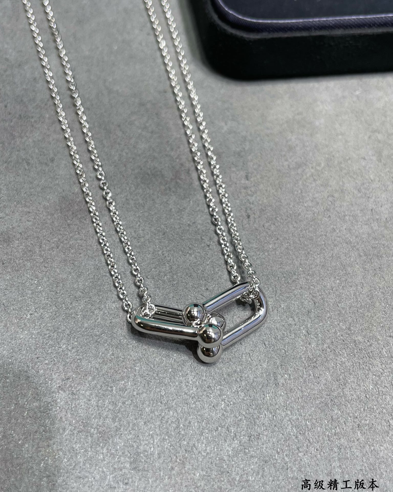 T*f*ny & co. double hoop polished stirrup necklace