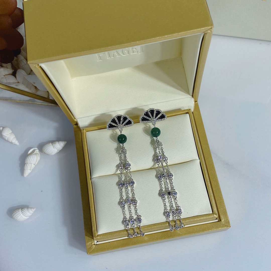 Piaget tassel Earrings