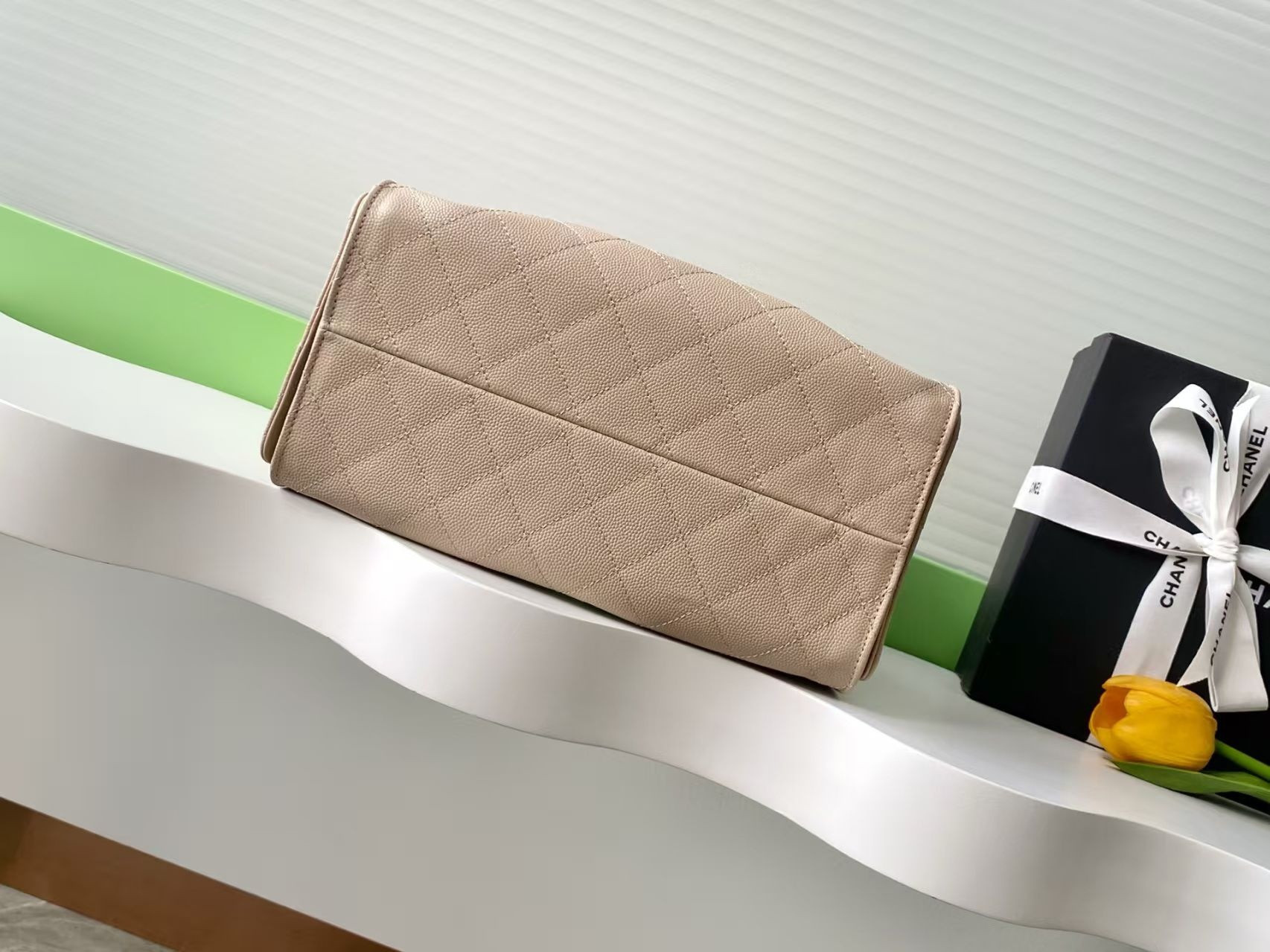 Ch*el 25c bucket bag 26x30x14cm