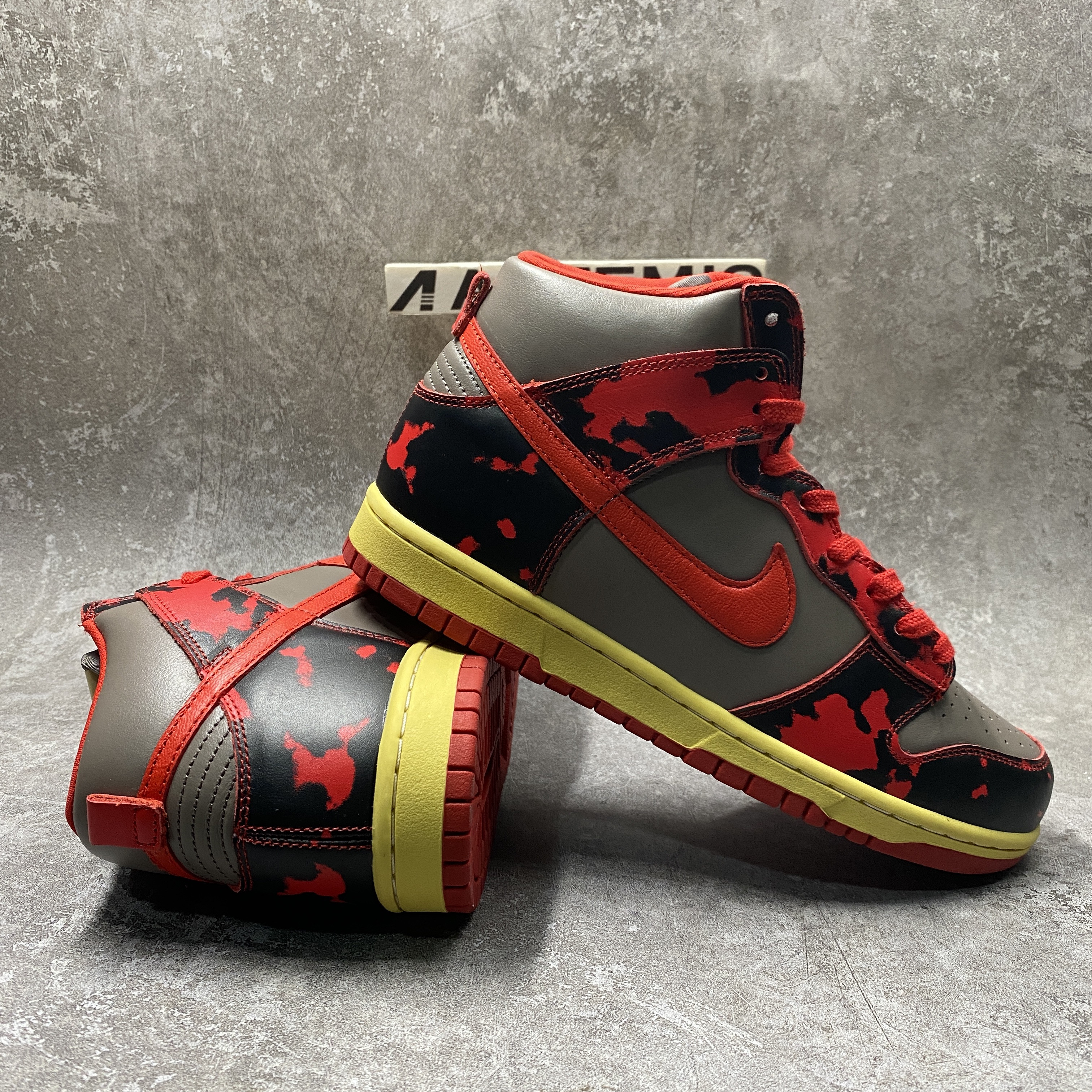 Nike Dunk High 1985 Red Acid Wash