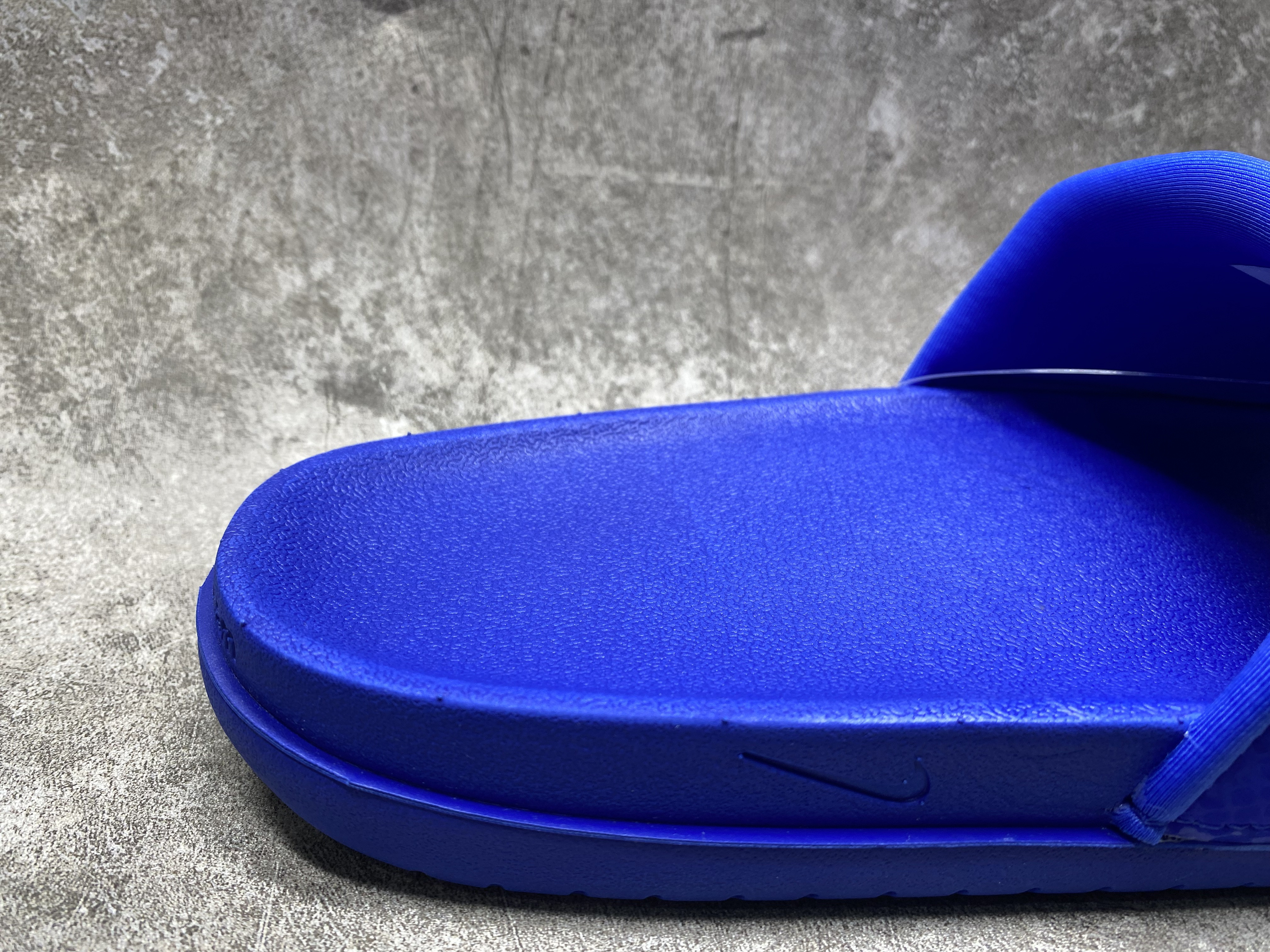 UA Nike Offcourt Slide