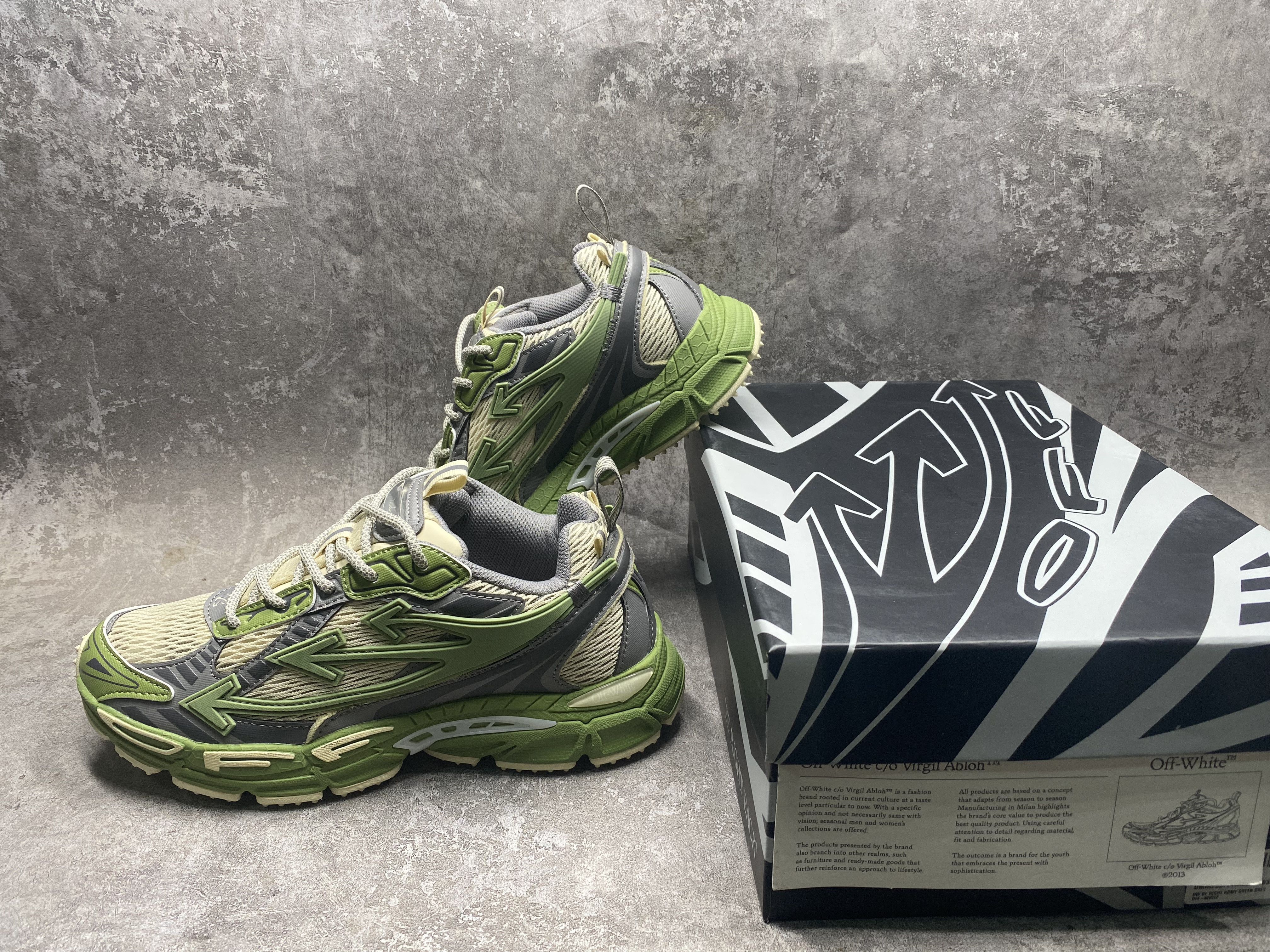 UA Off-White "BE RIGHT BACK"