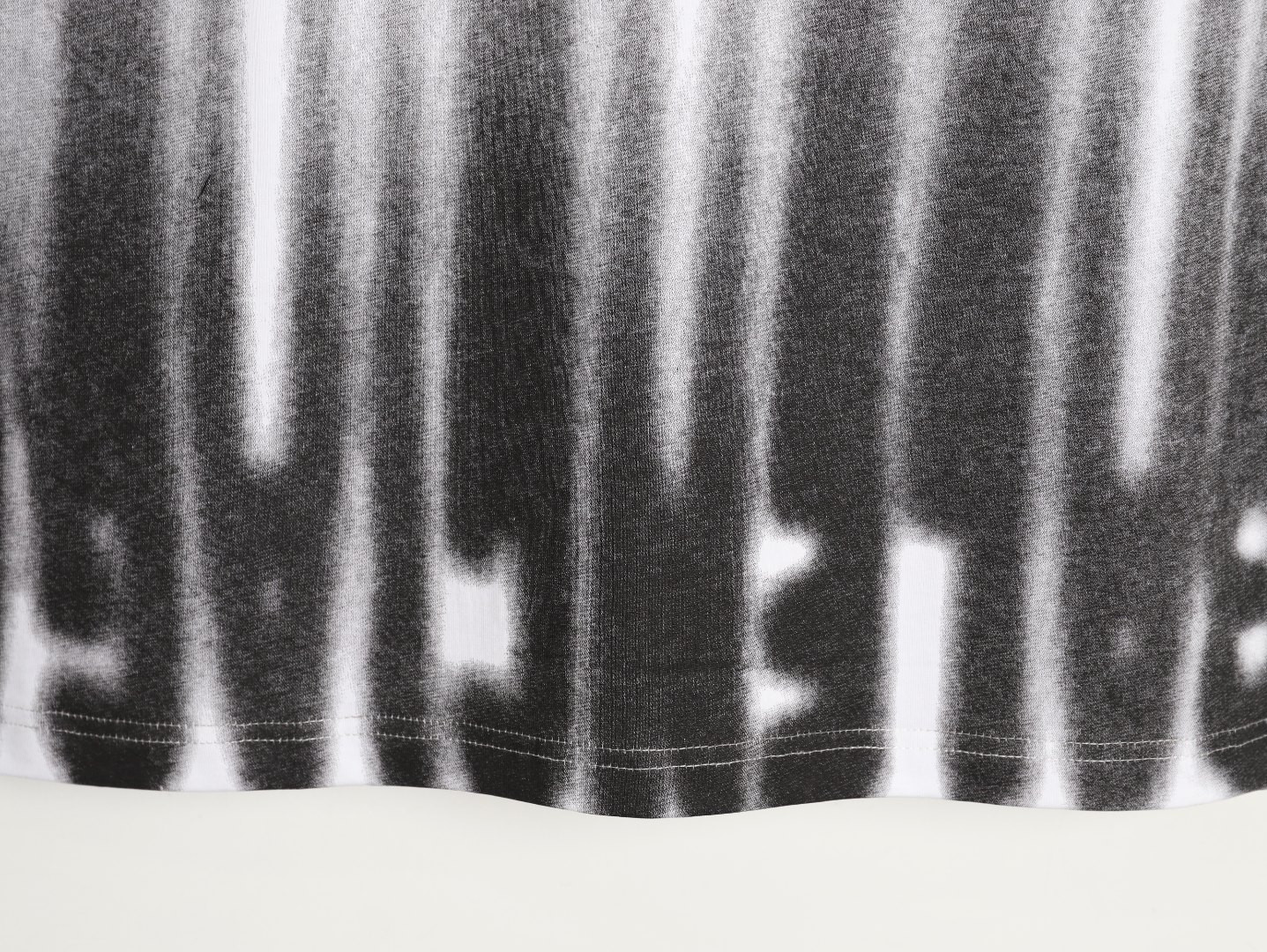 Balenciga 24ss Short-sleeved T-shirt