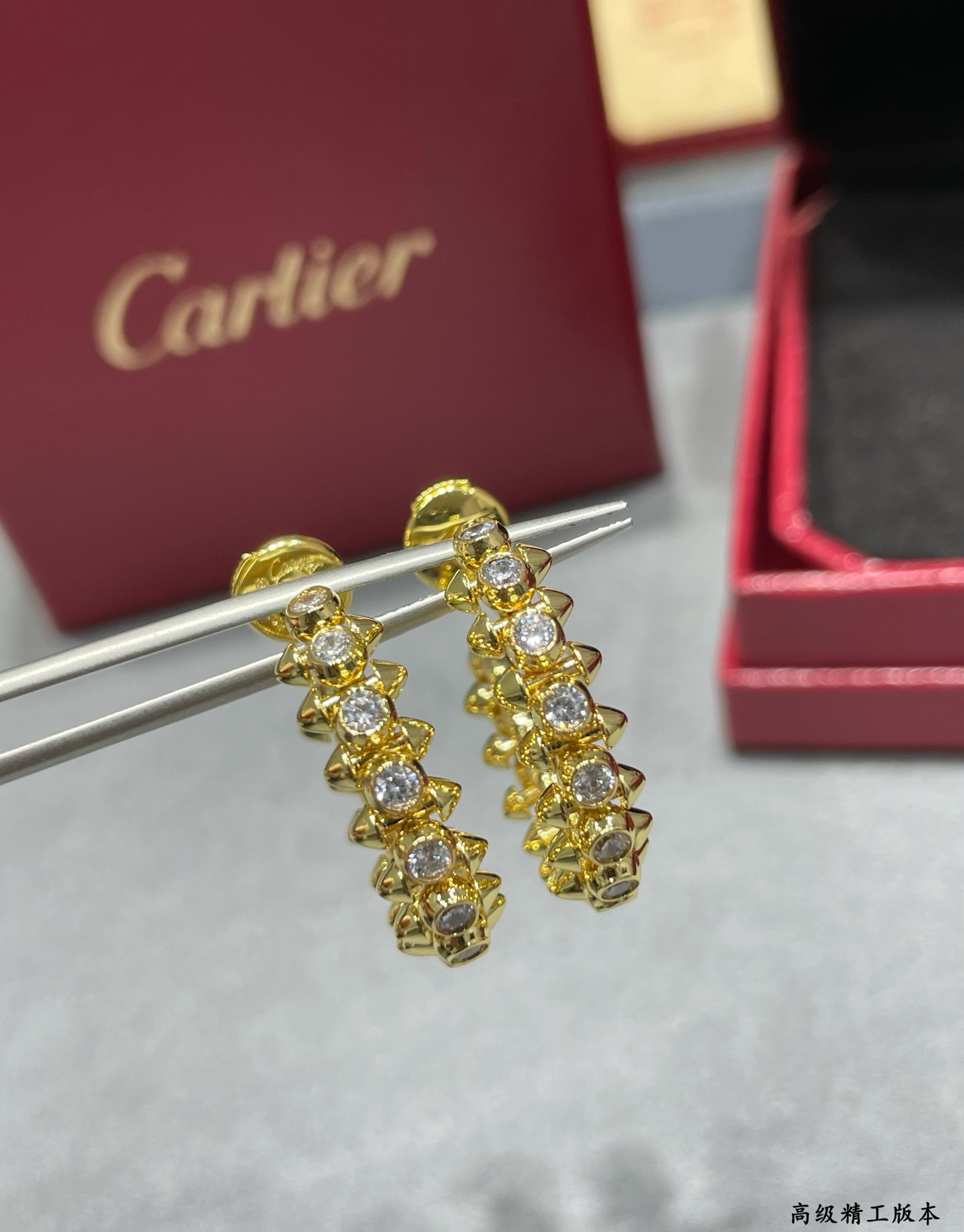 ca*t*er Di*m*nd bullet earrings