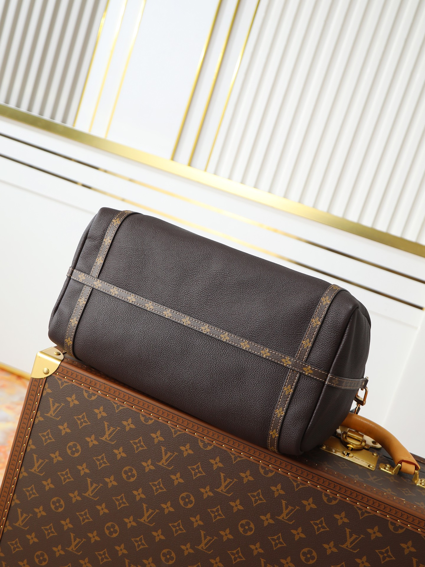 LV Express MM M26397 36x24x18.5cm