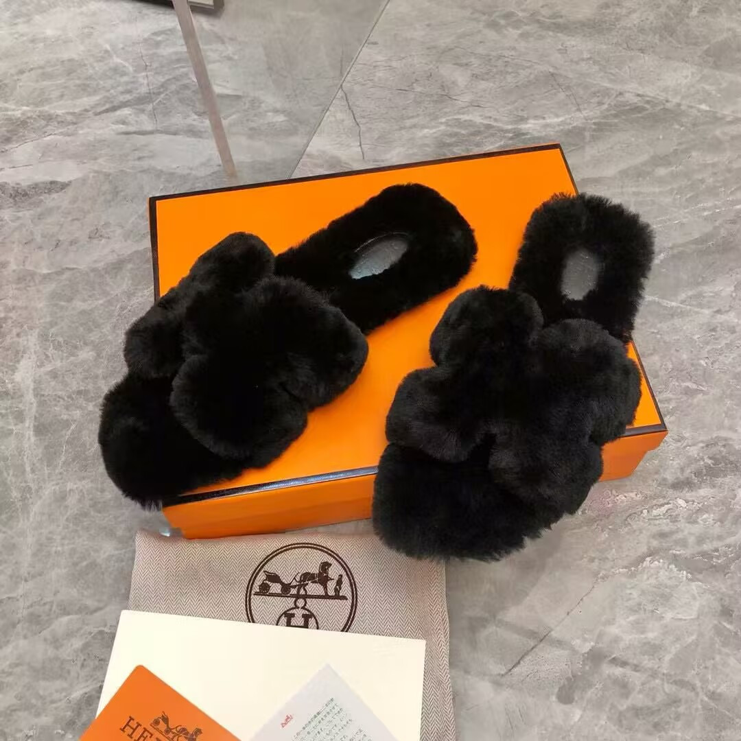 UA Hermès Chypre sandal