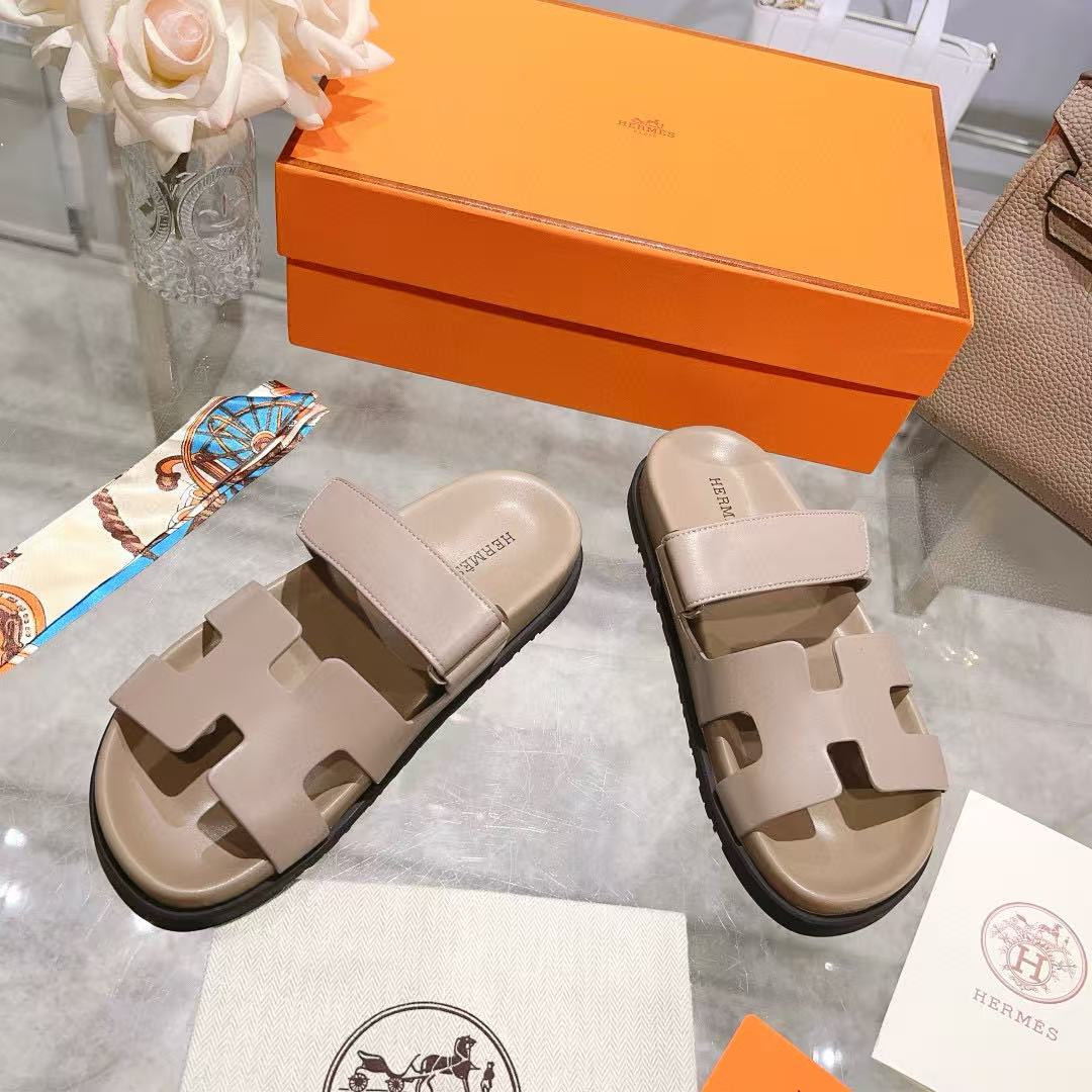 UA Hermès Chypre Sandal