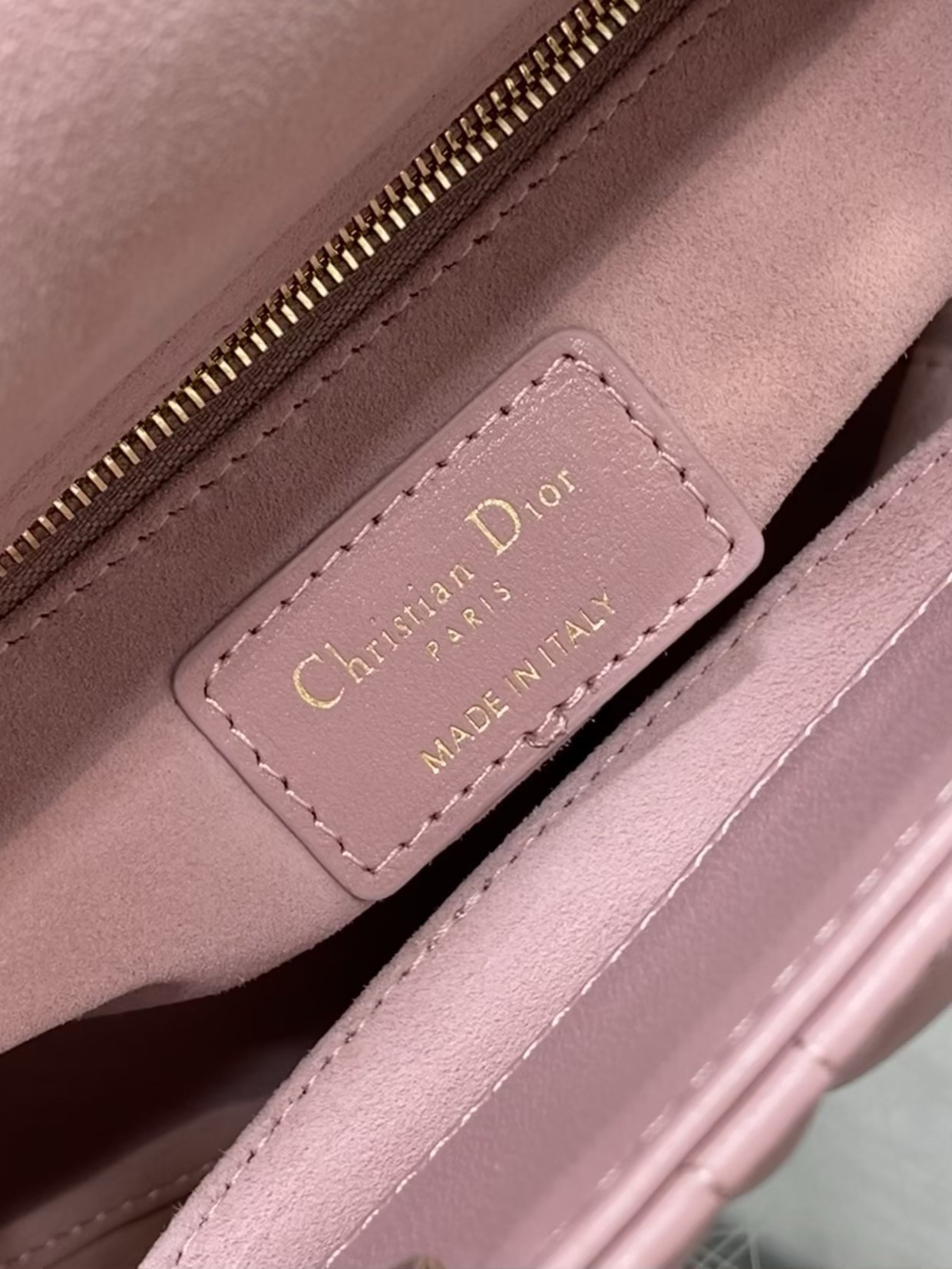 small lady D*or my abcD*or bag 8 x 6.5 x 3 inches