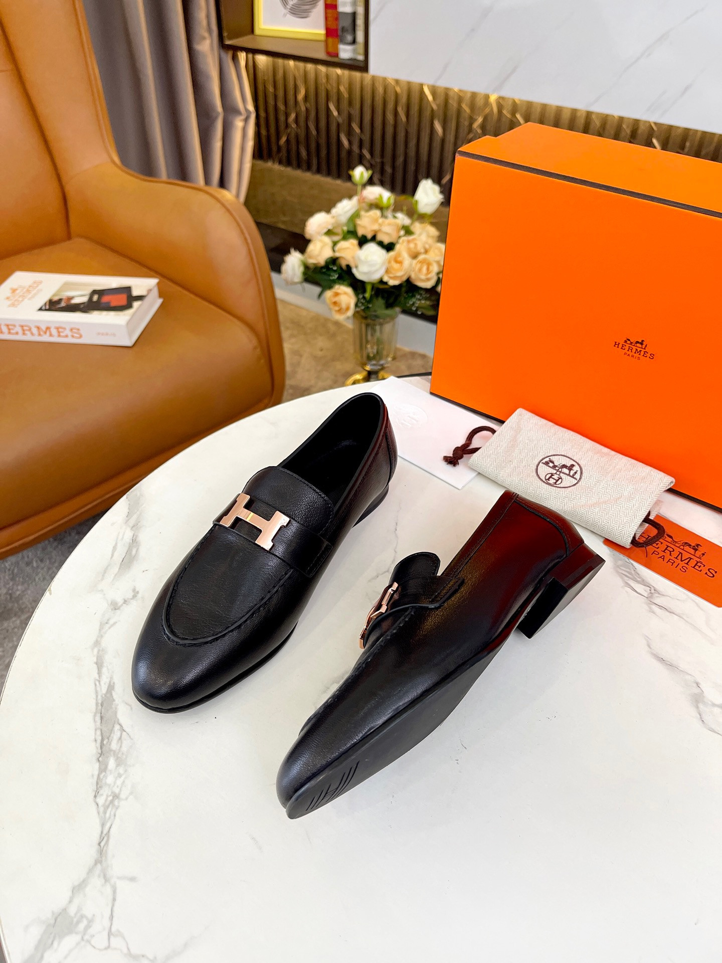 UA Hermès Paris Loafer