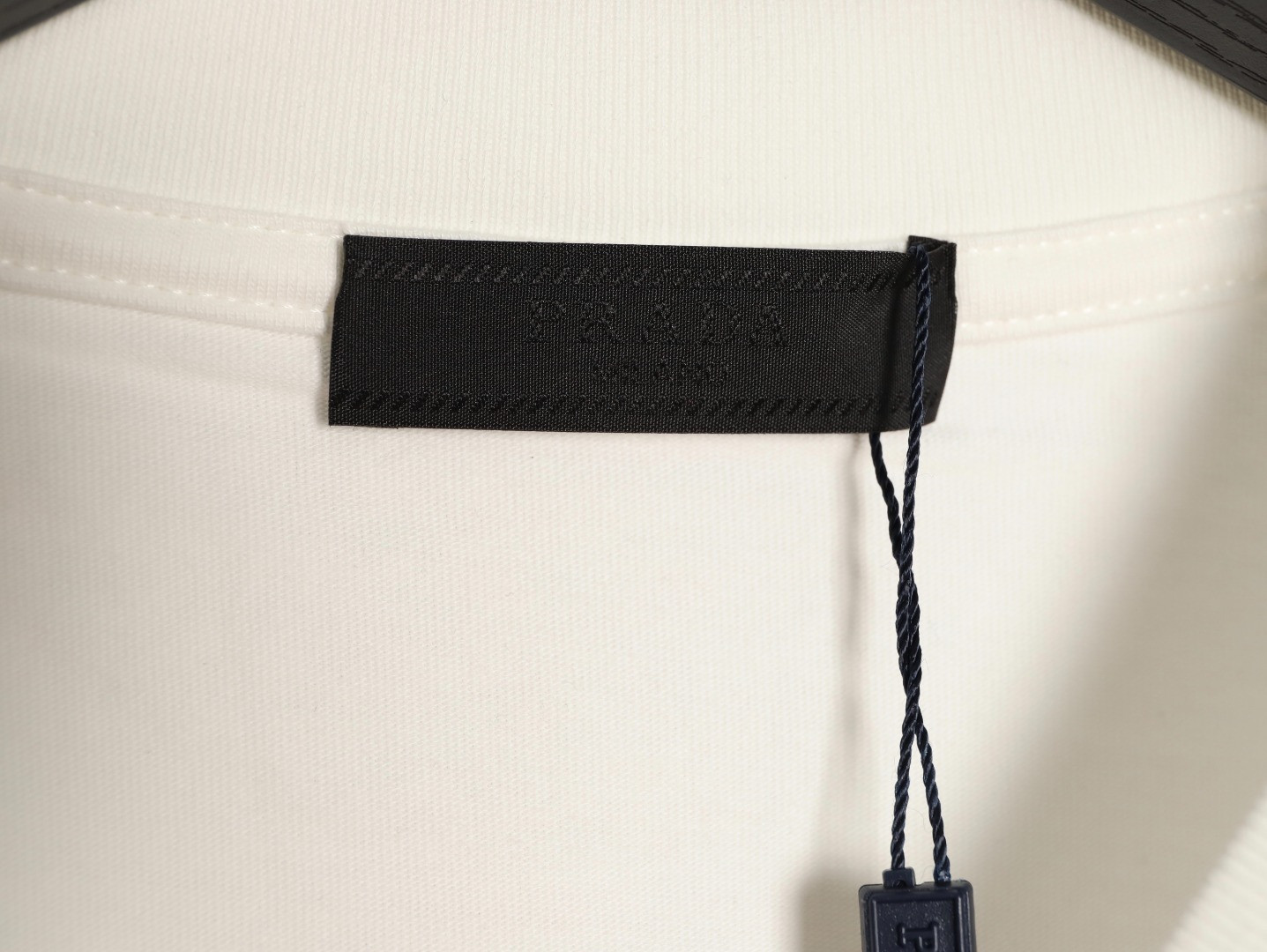 Pra*a long-sleeved t-shirt