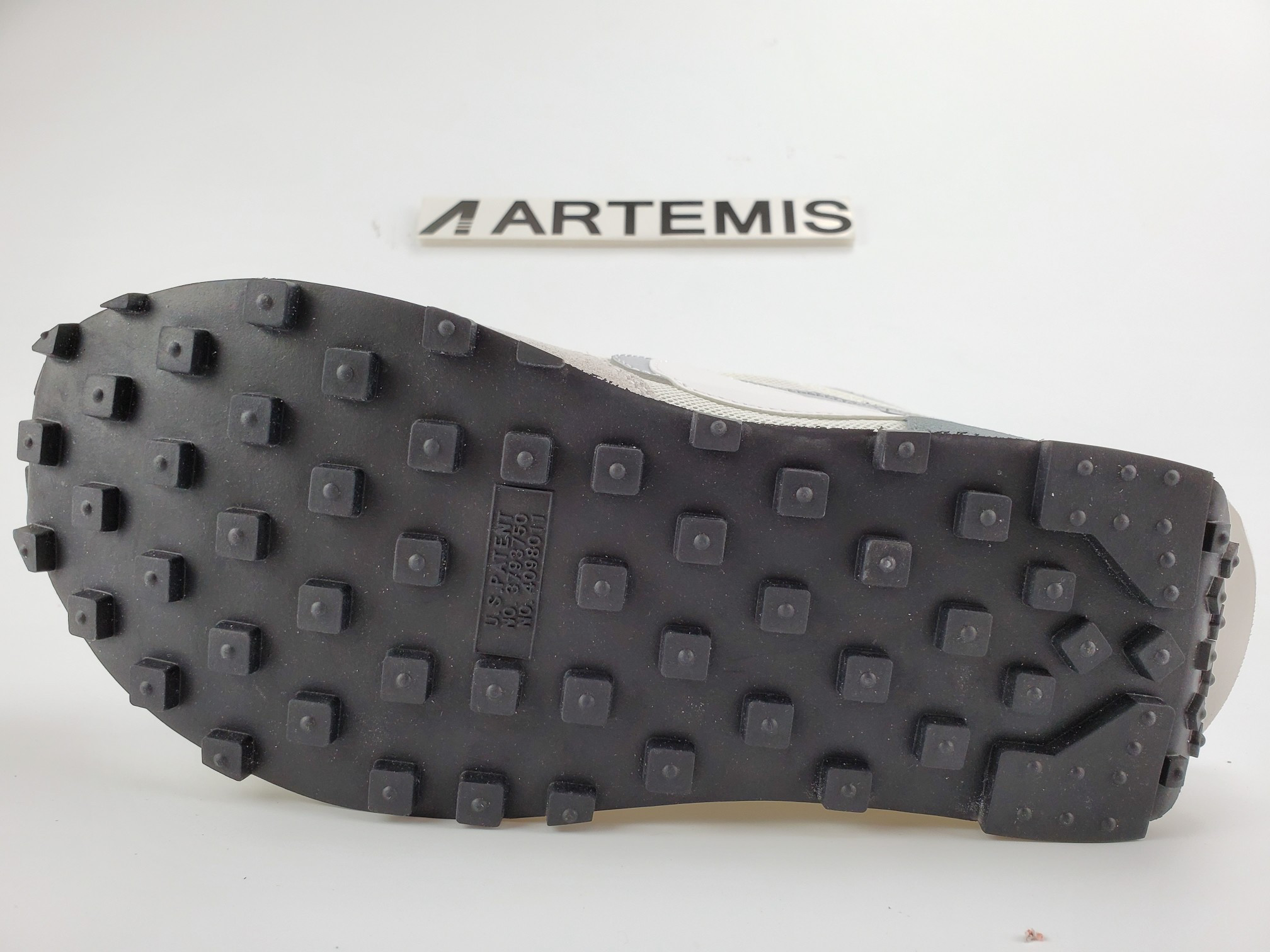 Nike LD Waffle Sacai White Grey