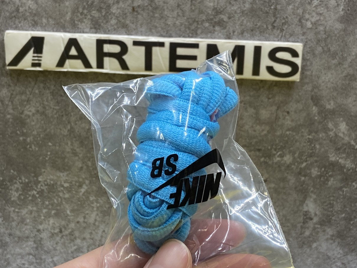 Grateful Dead x Nike SB Dunk Low Yellow Bear