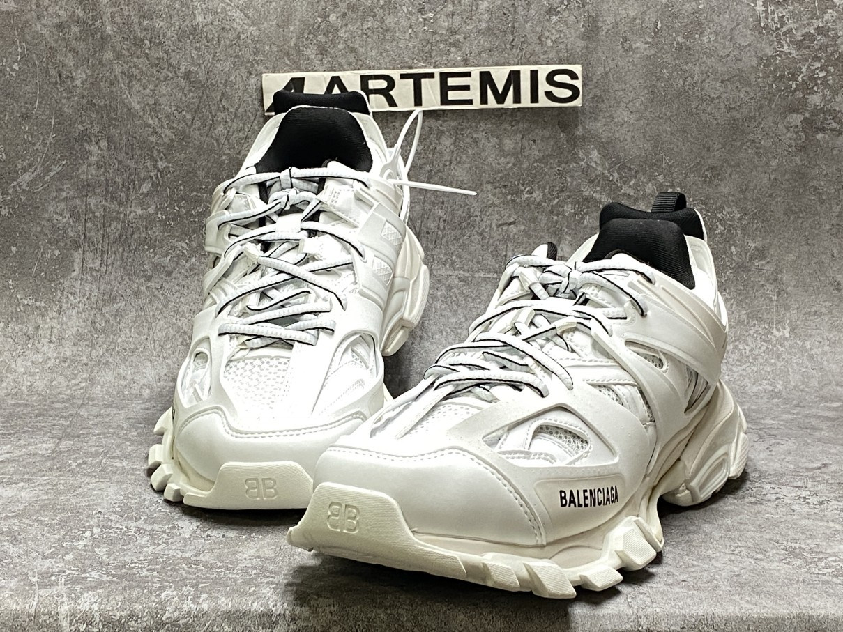 Balenciga Track White Black With Led Light