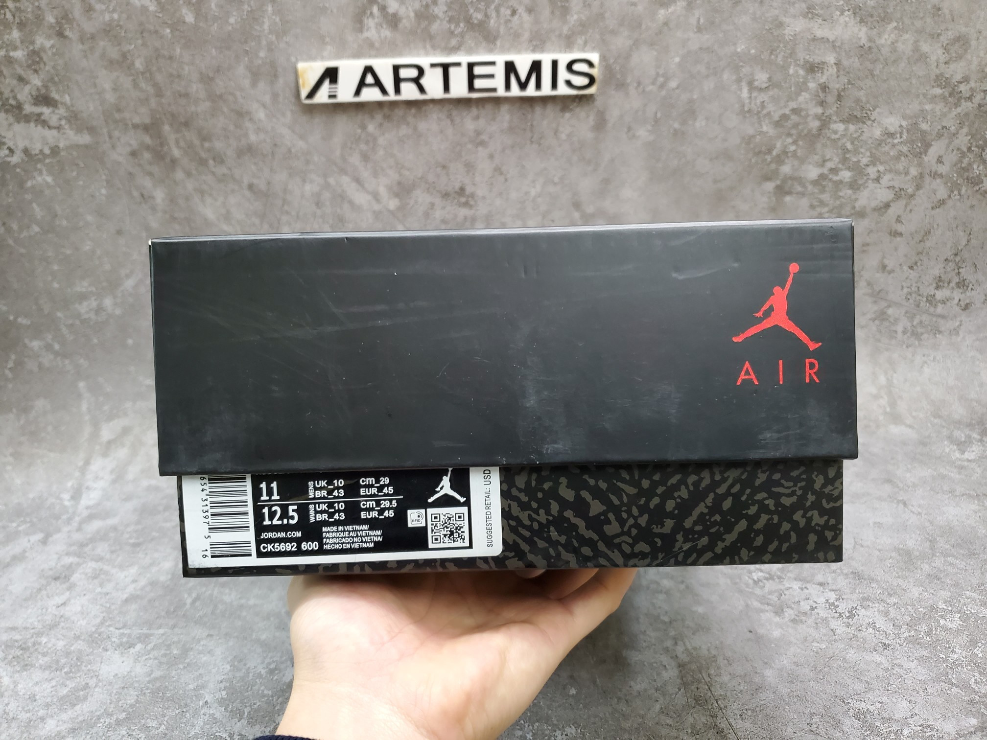 Air Jordan 3 Retro SE Unite