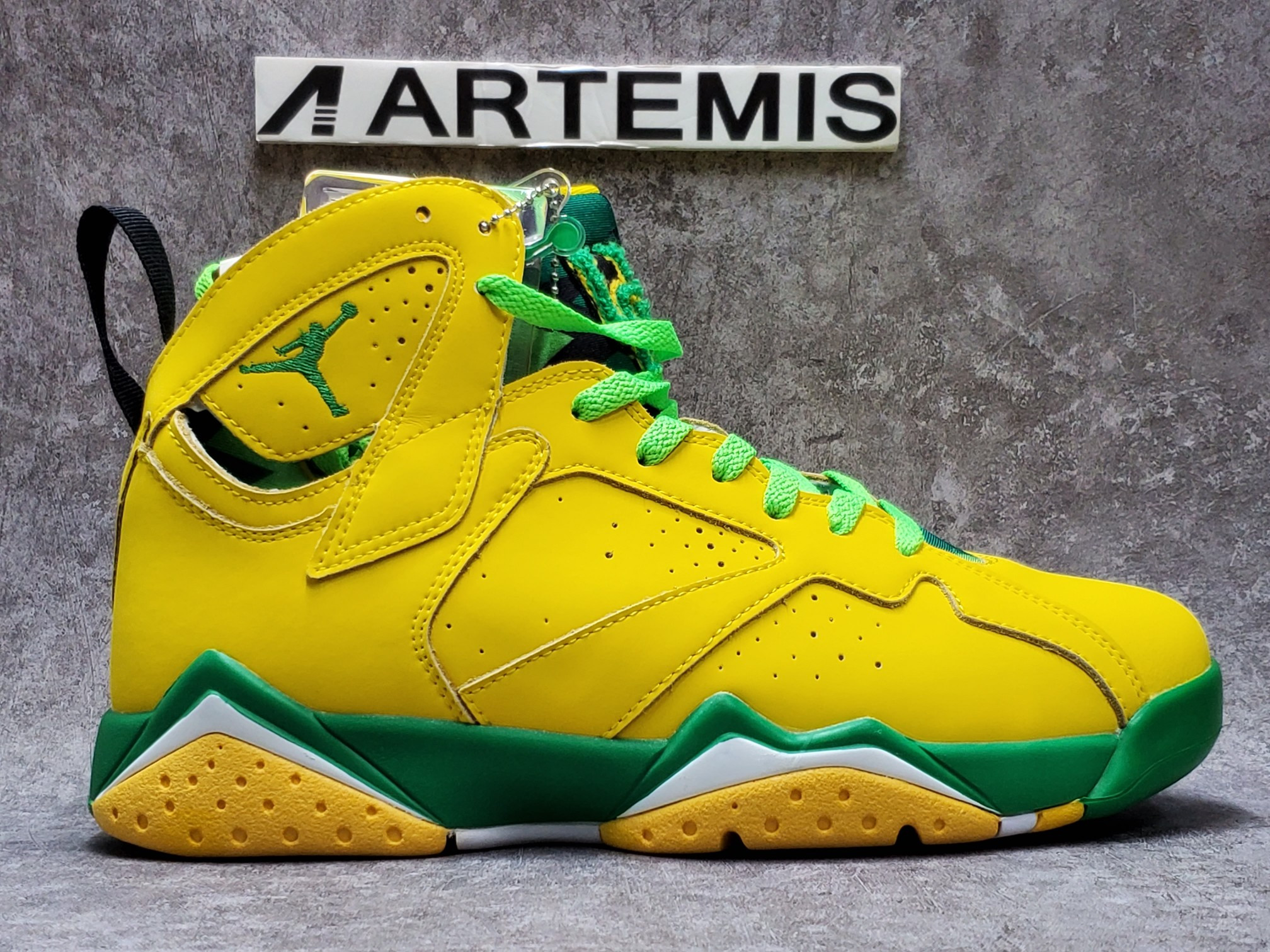 Air Jordan 7 PE University of Oregon Duck