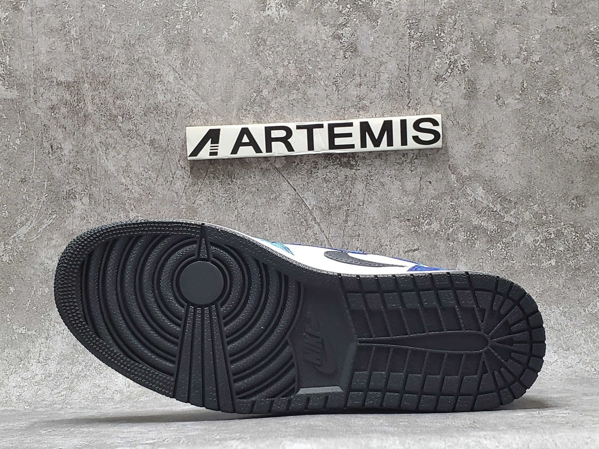 Air Jordan 1 Retro High Tie Dye