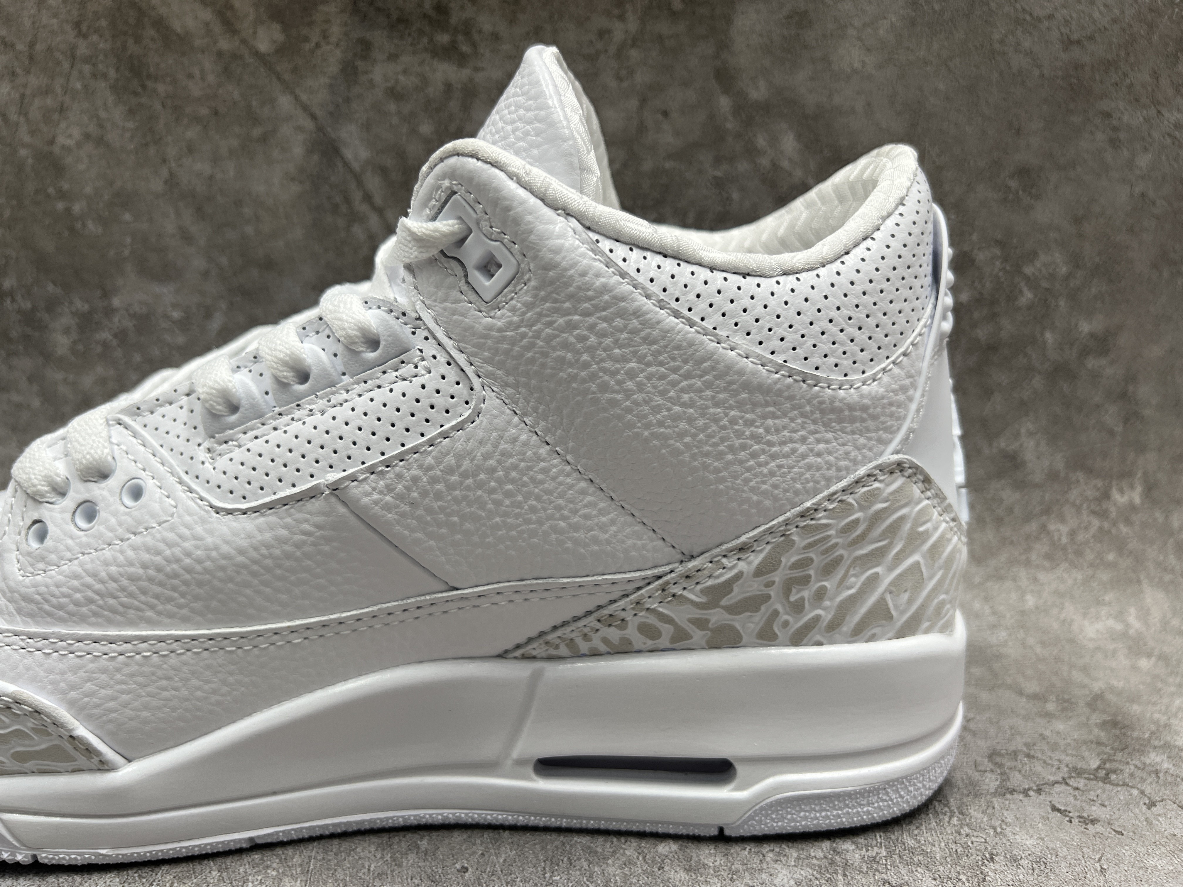 Air Jordan 3 Retro Pure White