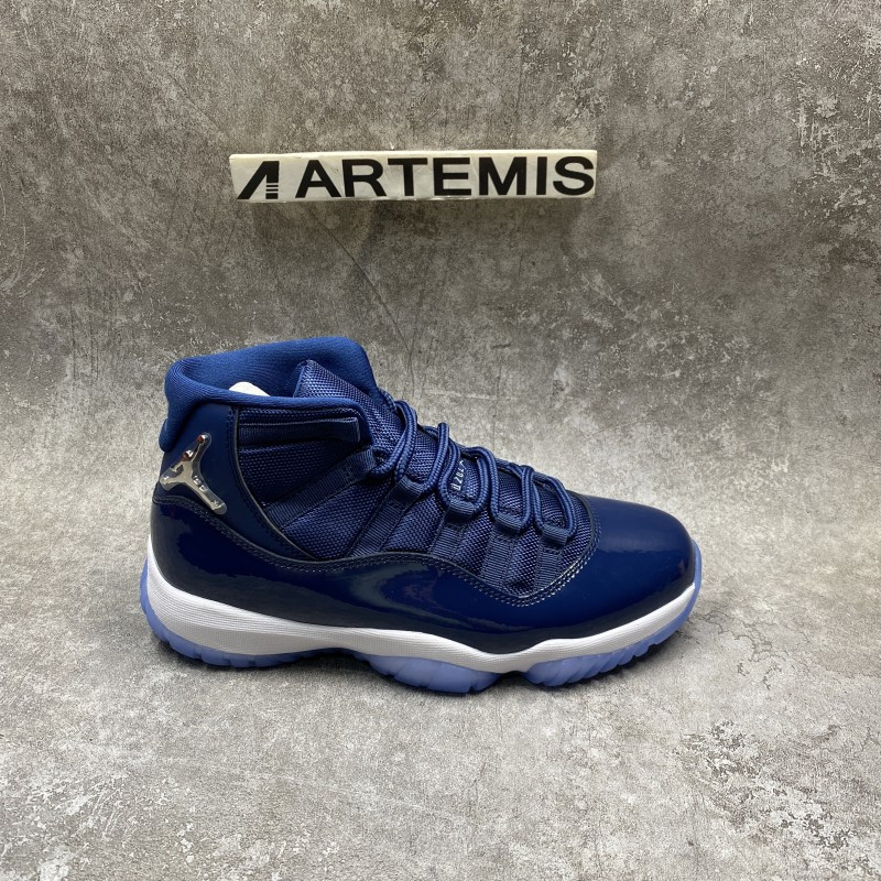 Air Jordan 11 “Midnight Navy”