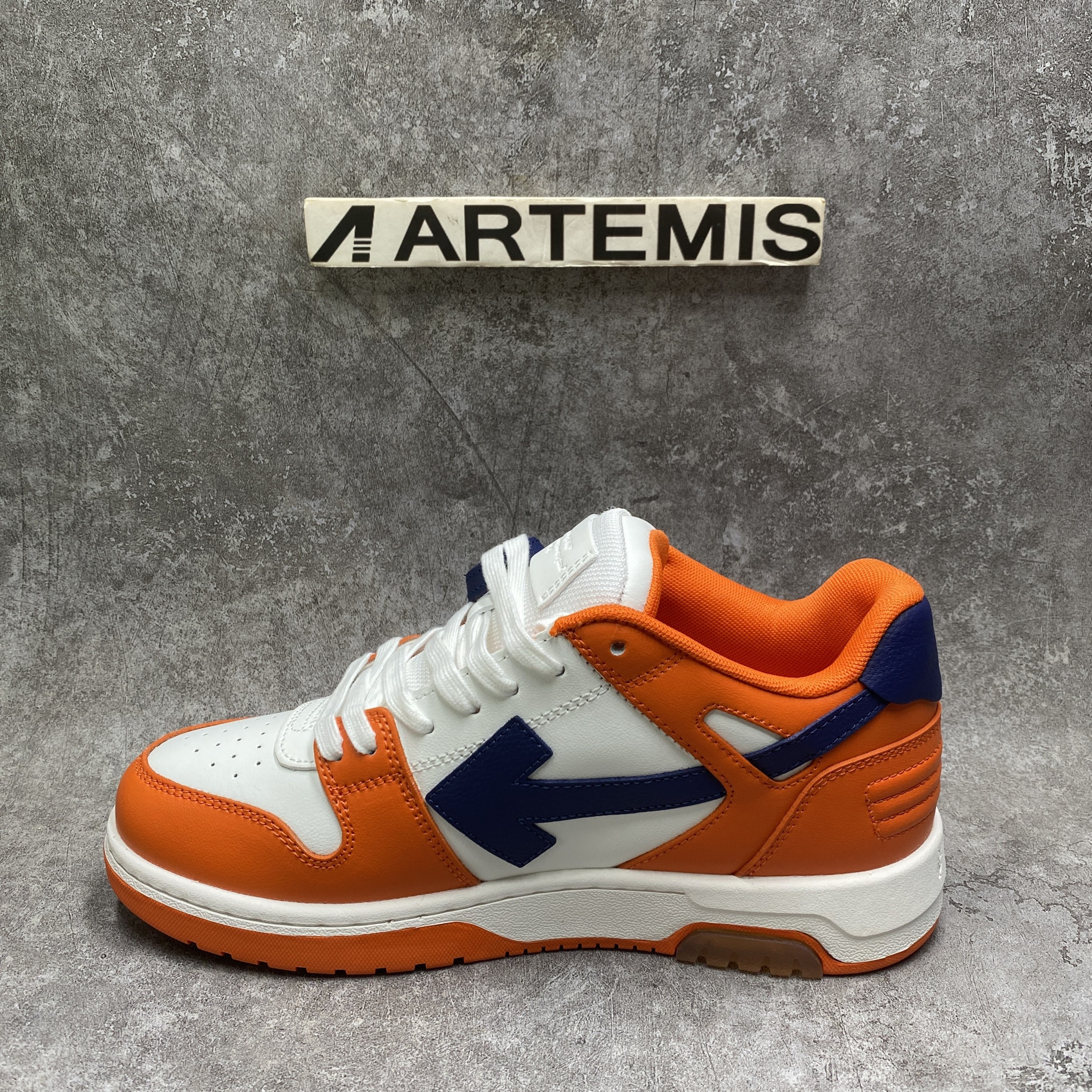 OFF-WHITE Out Of Office OOO Low Tops White Orange Blue