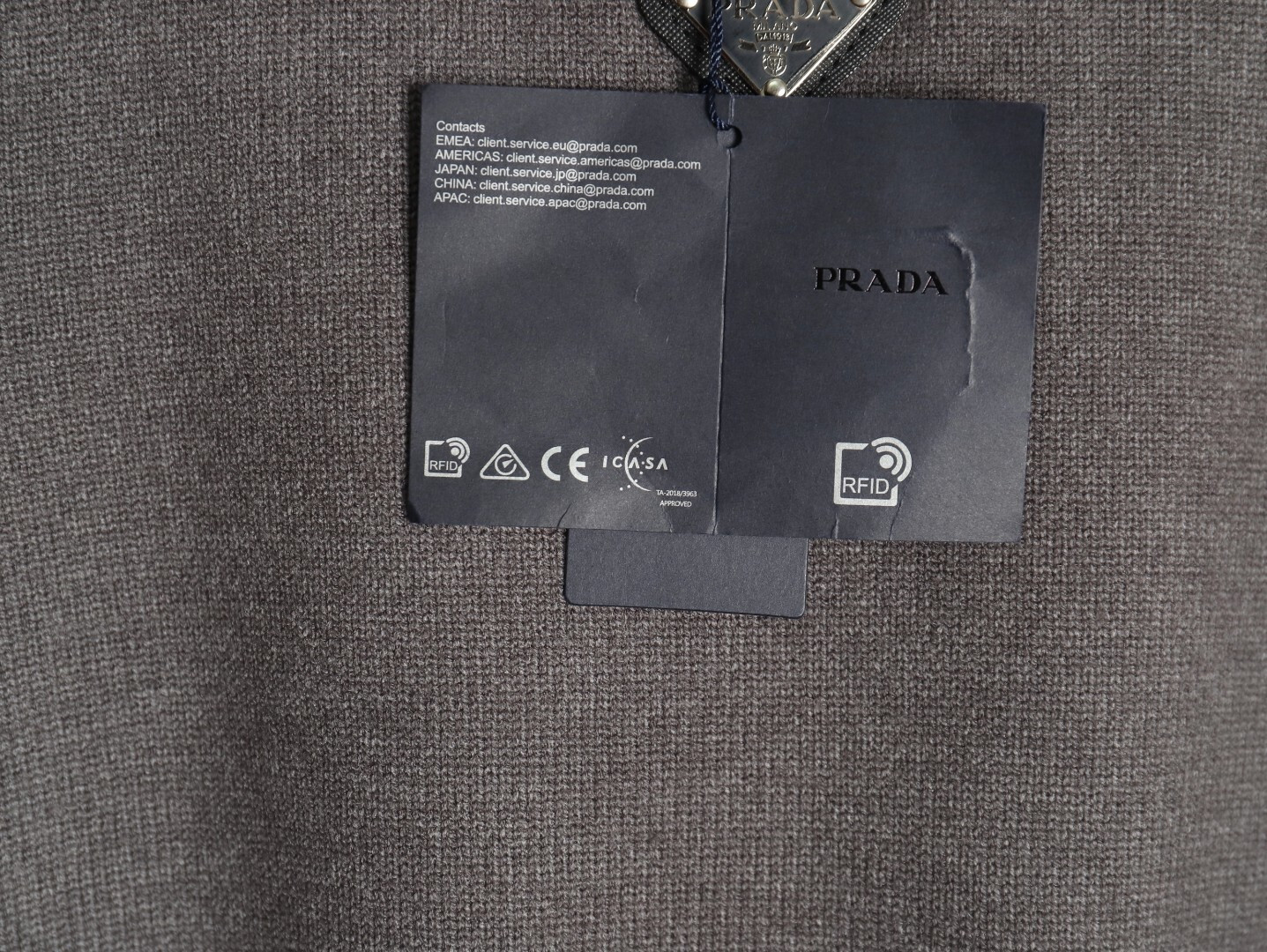 Pra*a prd 24fw knitting sweaters