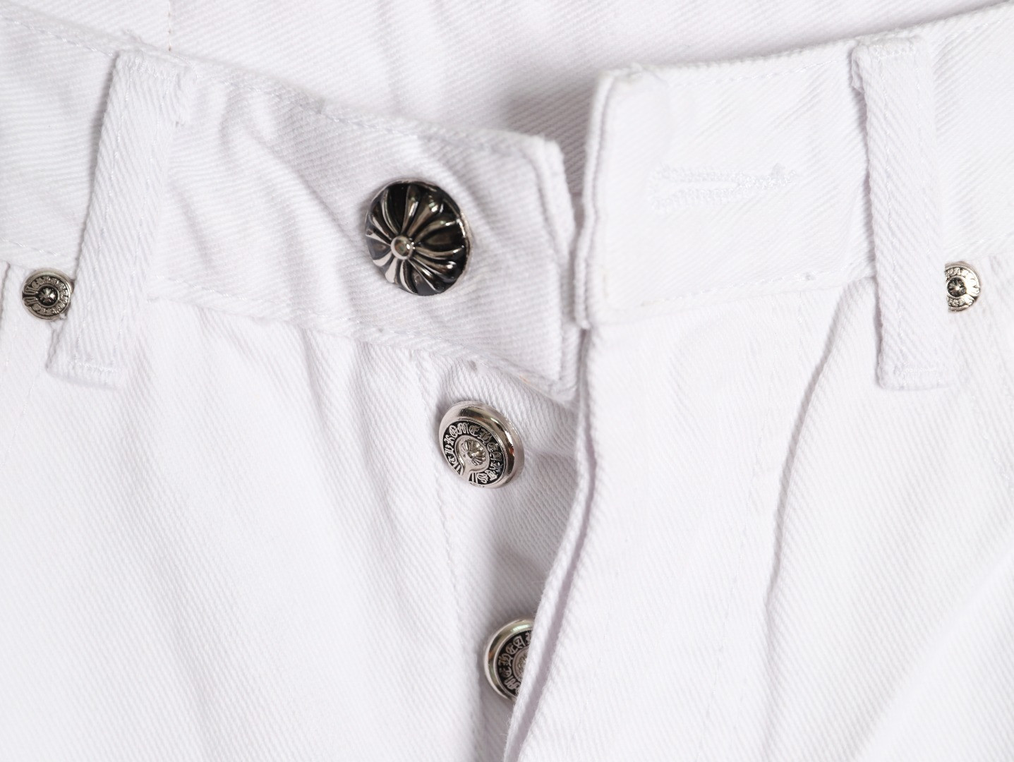 Ch**me He**ts ch 25ss jeans