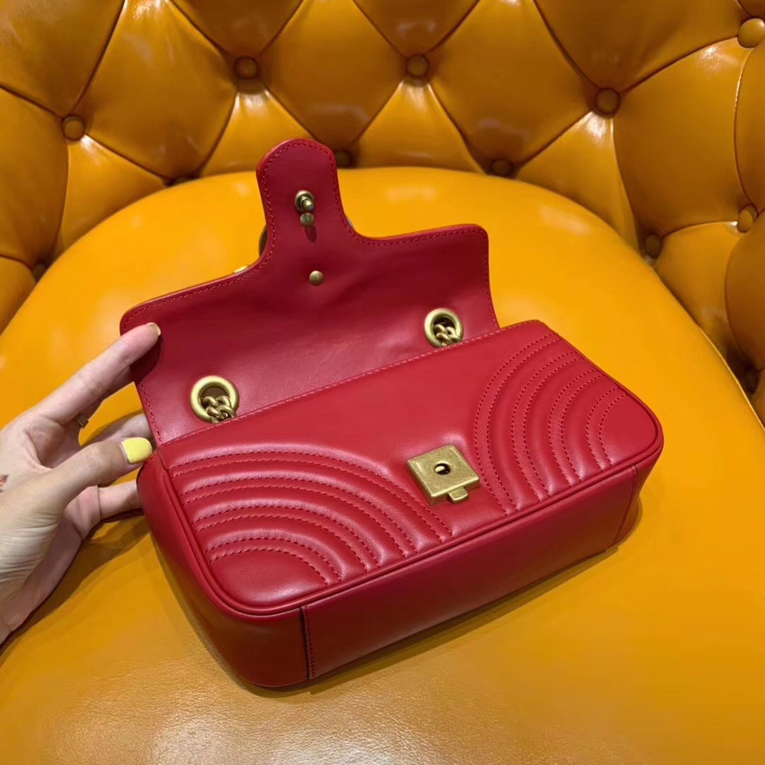 GG Marmont Shoulder Bag 22cm