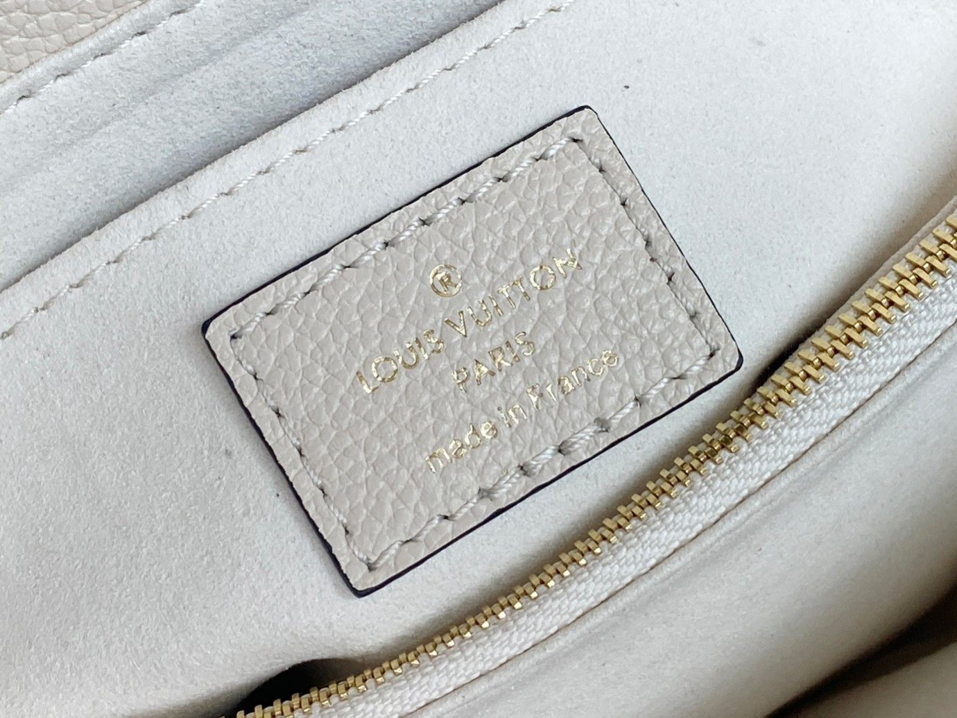 LV MADELEINE BB M46008 9.4 x 6.7 x 3.3 inches