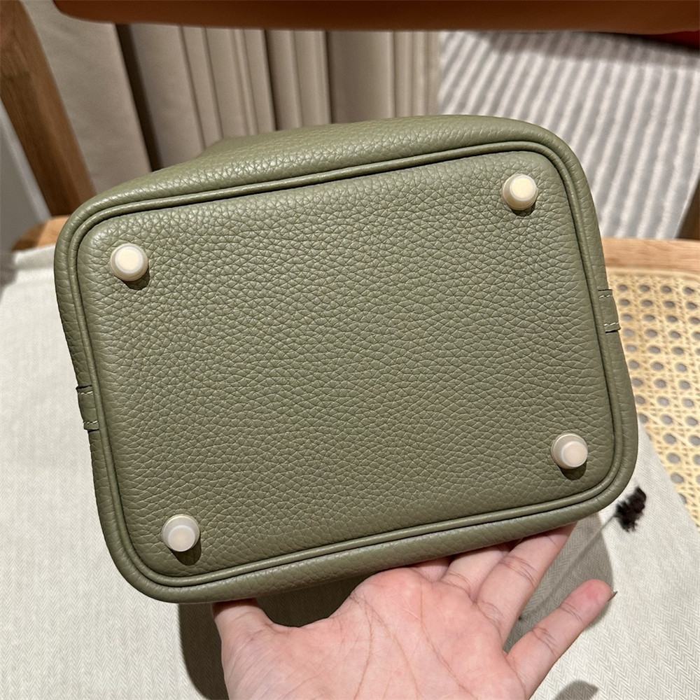 Hermès Picotin 18cm  sage greensage green without original box