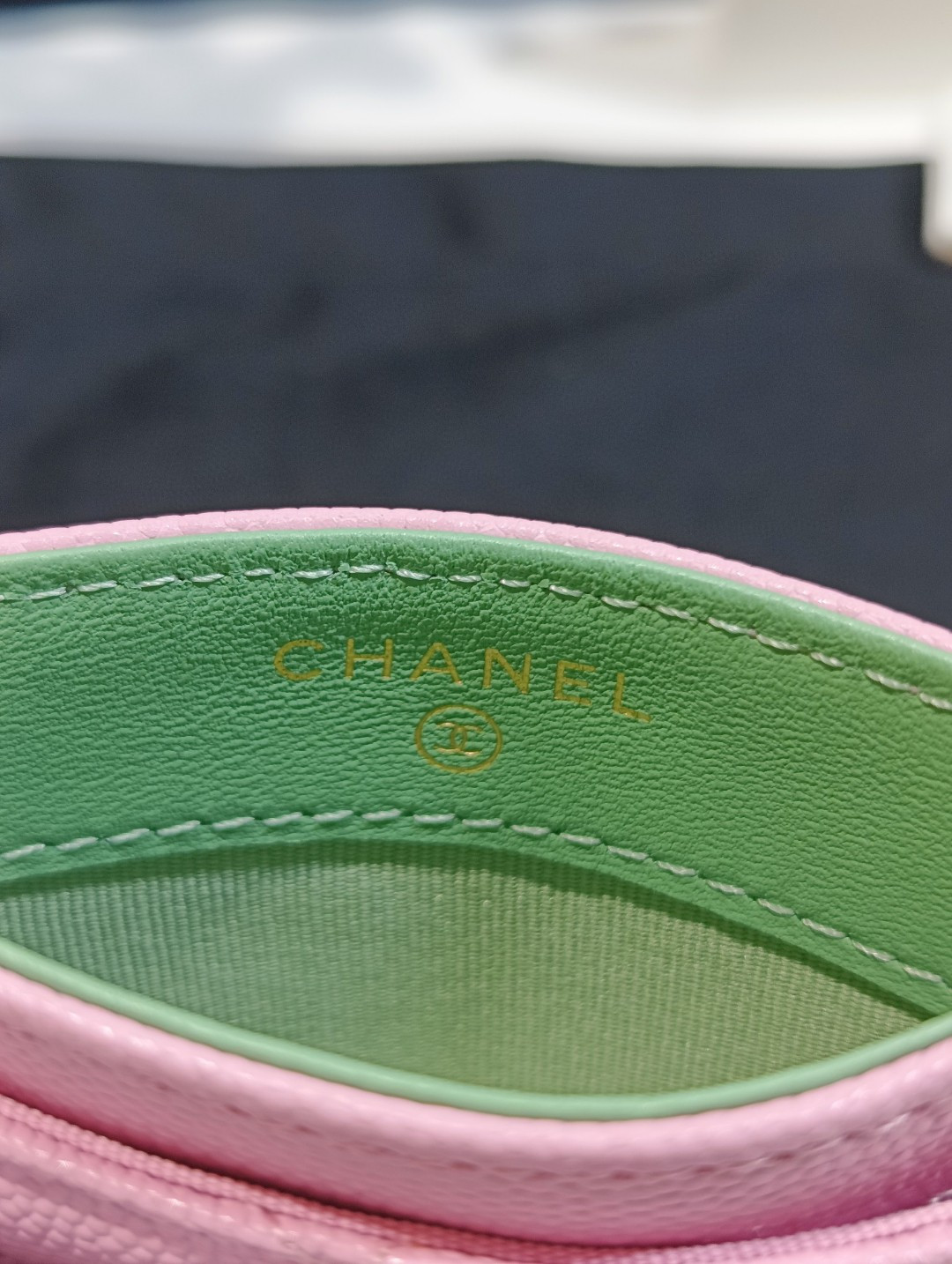 Ch*el card holder 10cm