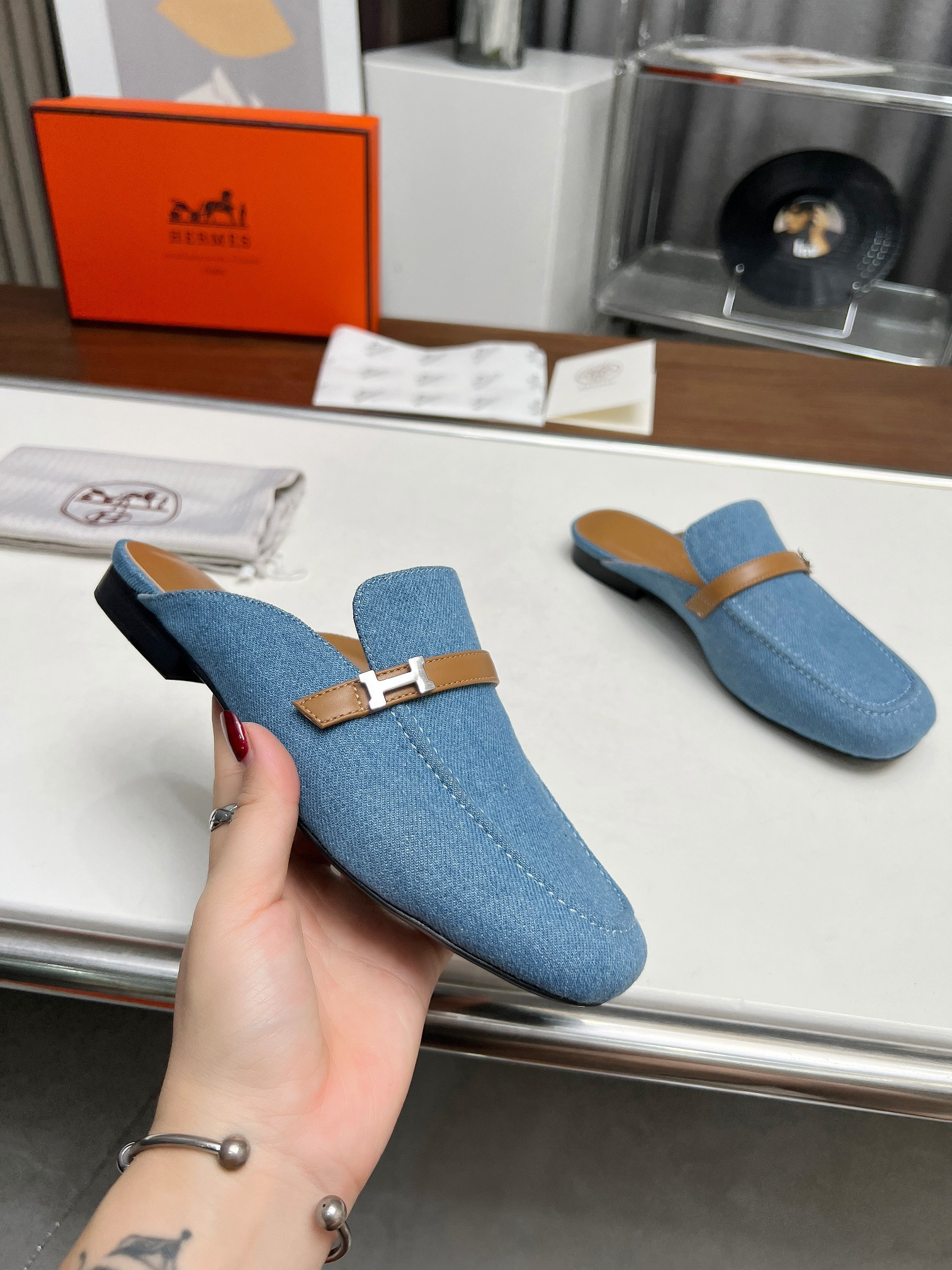 UA Hermès IENA MULE