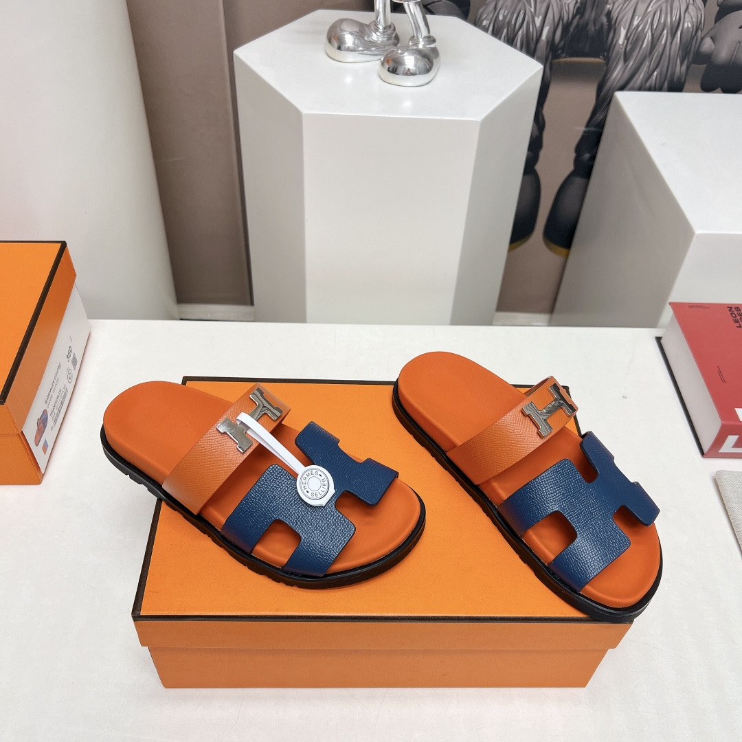 UA Hermès Chypre sandal