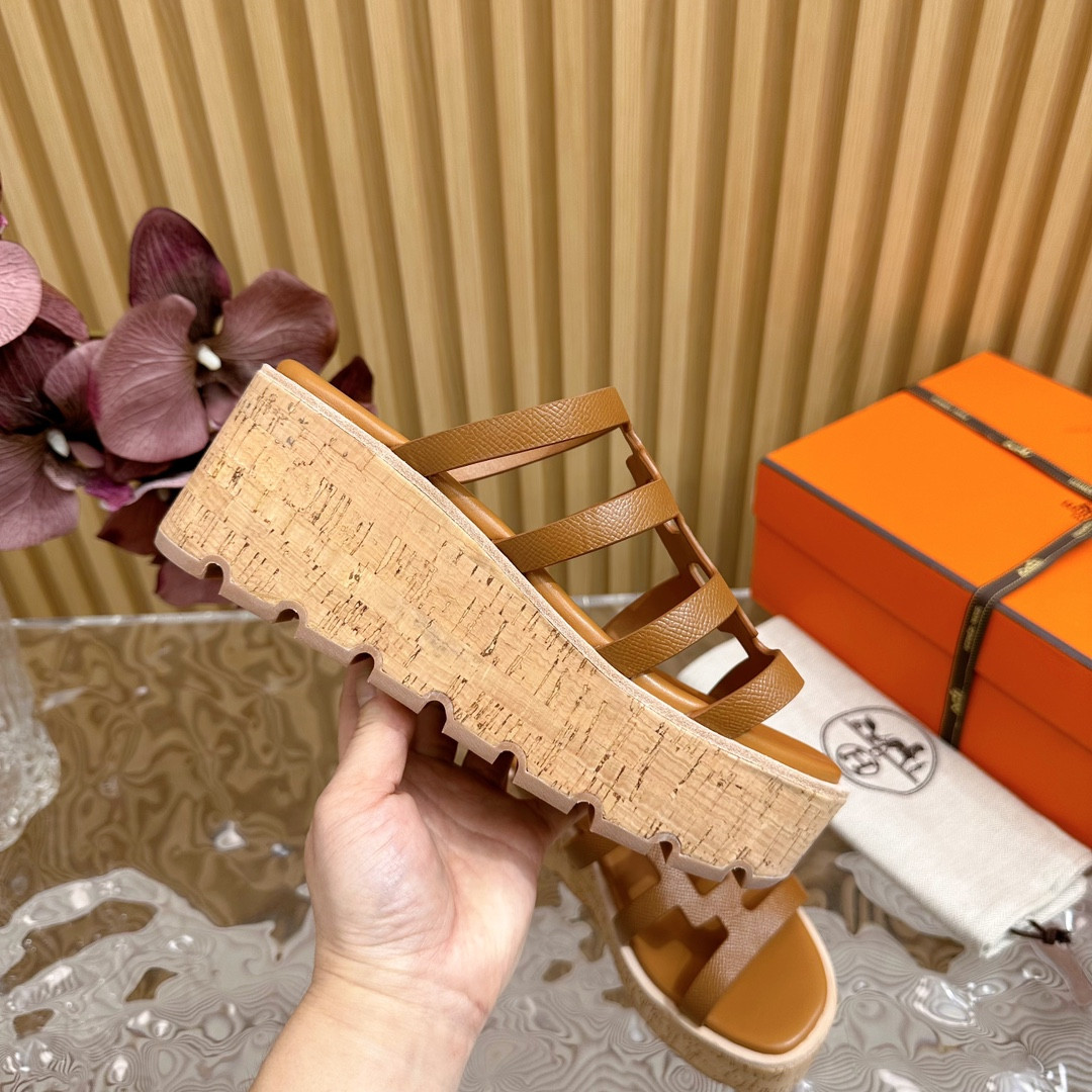 UA Hermès Isabella 30 sandal