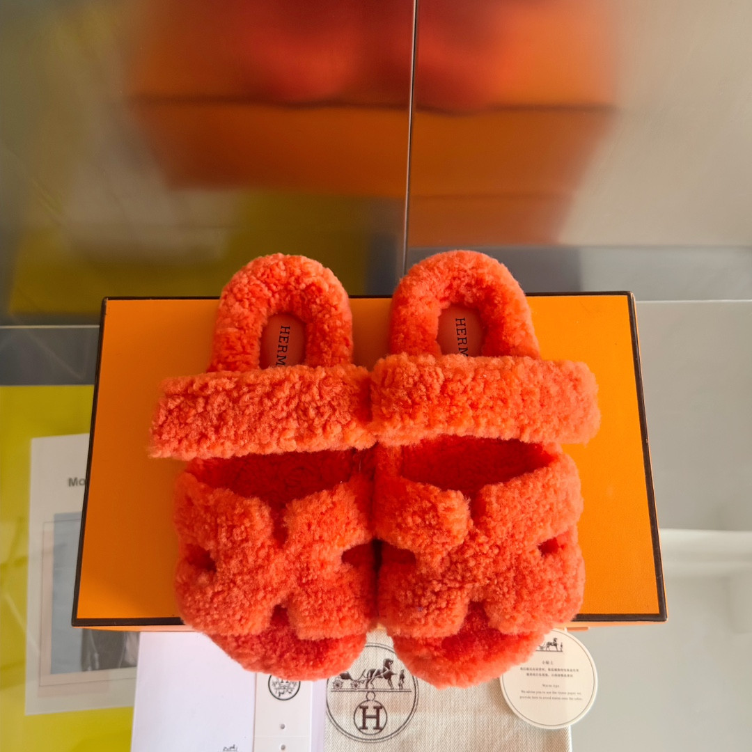 UA Hermès Chypre sandal