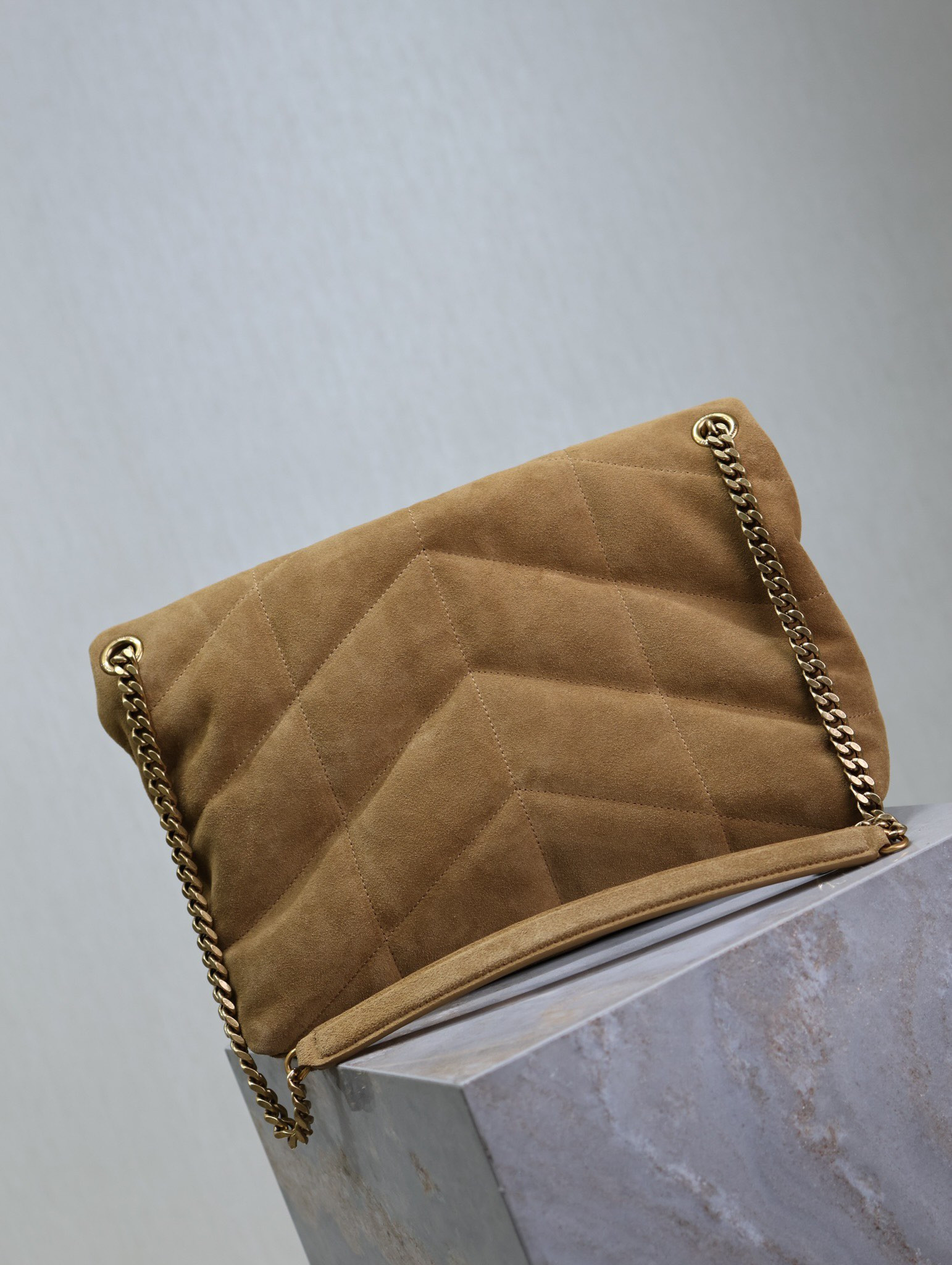 Y*L loulou  puffer (suede)  35x23x13.5cm