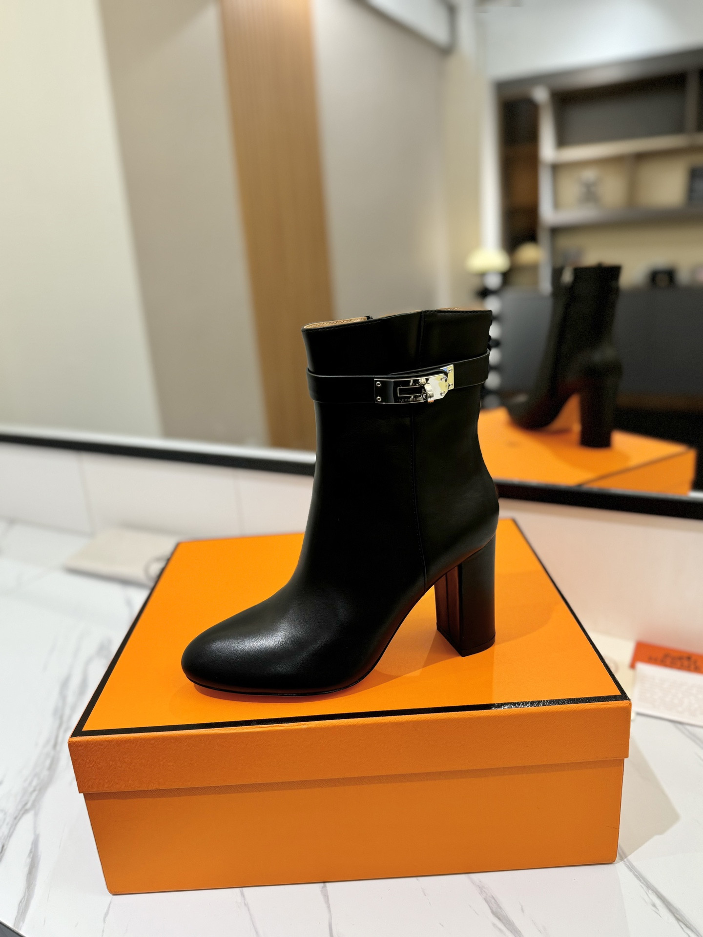 UA Hermès Kelly Jumping Boots