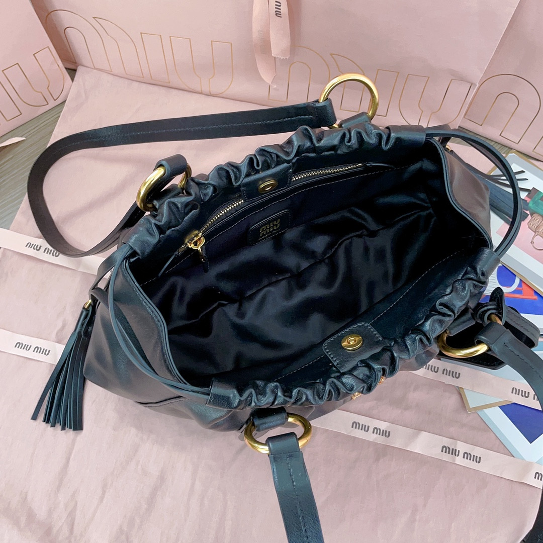 Miu Miu Small Joie nappa leather bag 16x32x10.5cm