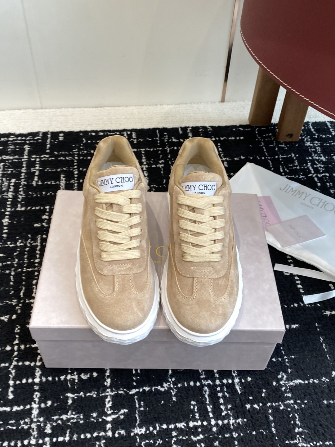 ua ji*y ch* Di*m*nd light maxi f sneakers